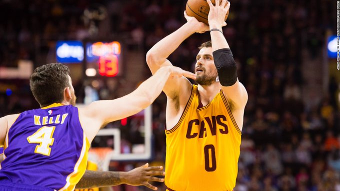 强调团队对 强调团队对