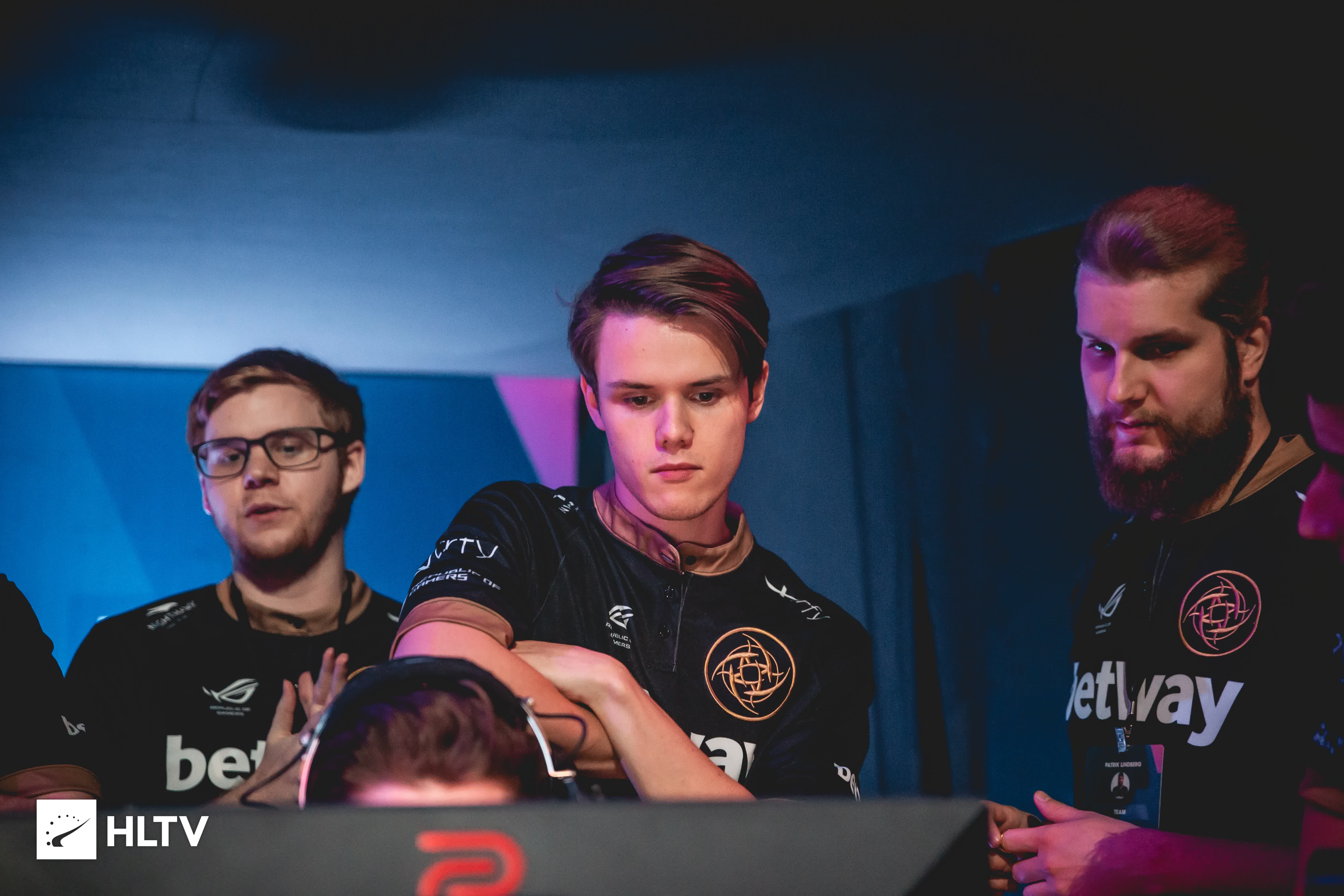 现了强大的 现了强大的