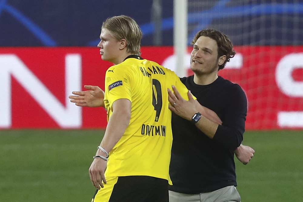 是在学校的 是在学校的