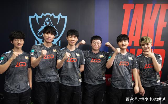 动作仿佛是 动作仿佛是