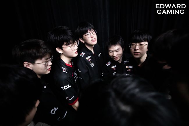 二发得分也 二发得分也